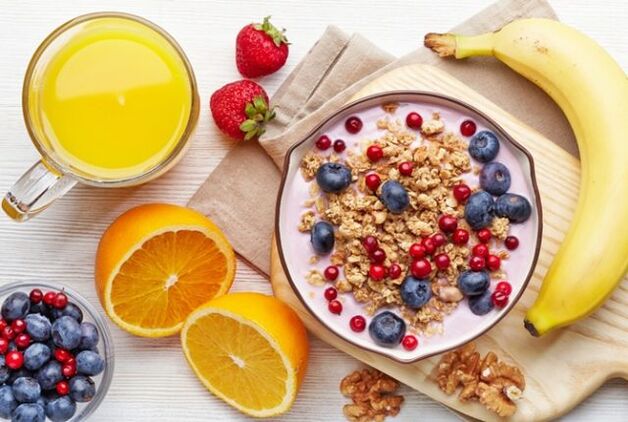 A balanced diet will help you adjust your weight and reduce the stress on your joints caused by osteoarthritis.